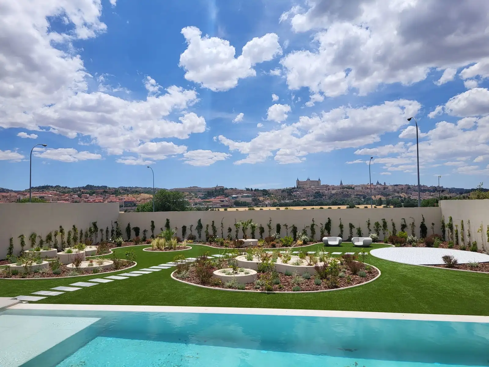 Jardín de obra nueva con vistas a Toledo — foto 3